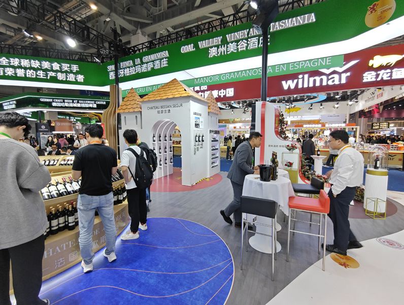 西班牙展台设计搭建地板